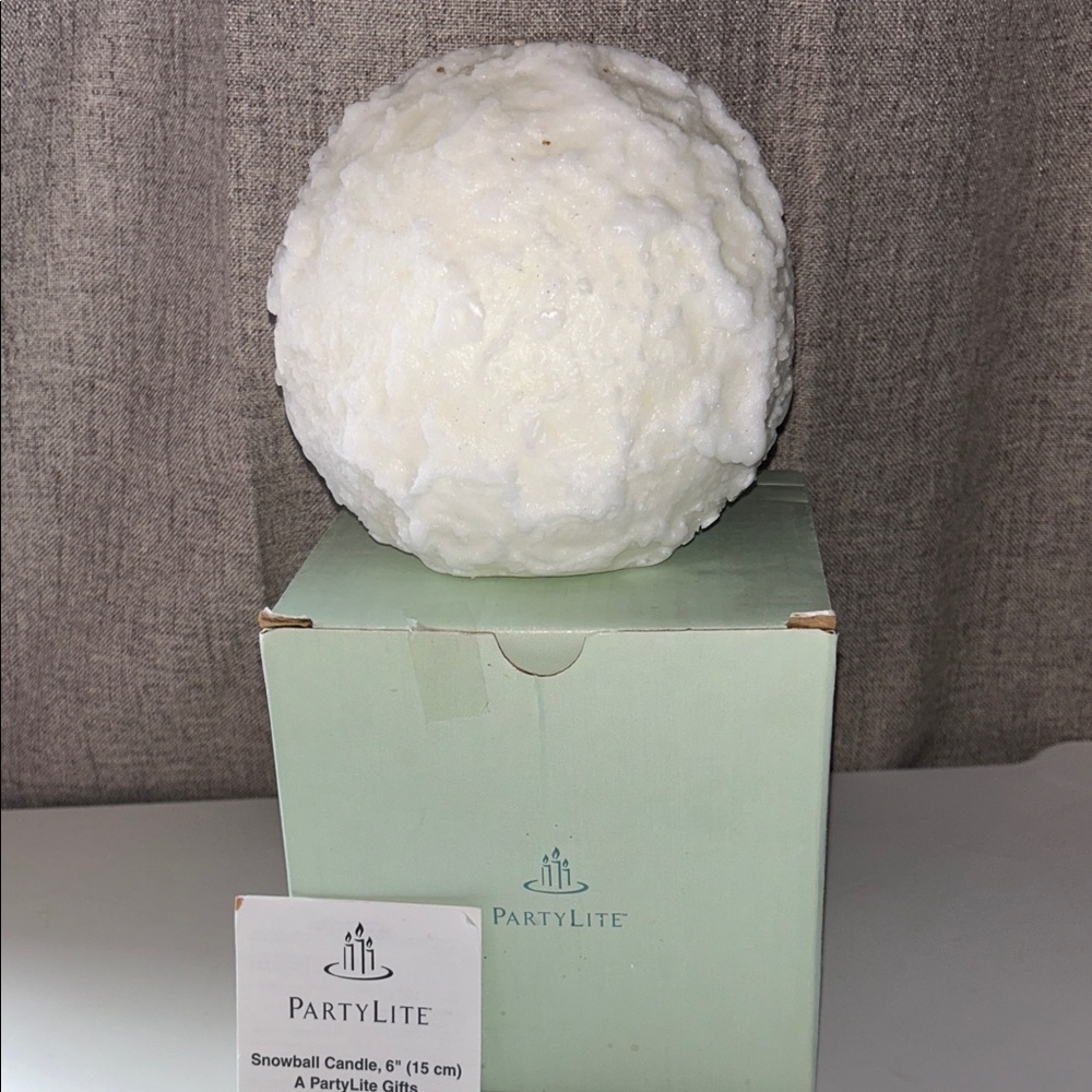 NIB Partylite‎ 6" Large Snowball Textured Ball Candle Retired Never Lit Rare